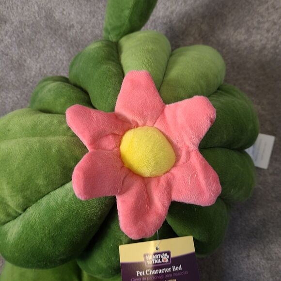 NEW Heart to Tail Plush Cactus Cat Dog bed - Unique Style, Made for Snuggling - Picture 7 of 13